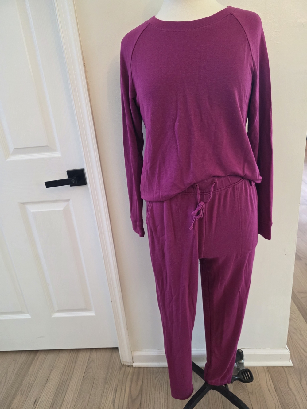 Lou & Grey Plum Lightweight Two-Piece Lounge Set